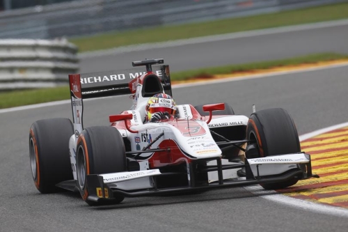 Robin Frijns valt uit, grote domper voor MP Motorsport, Calado wint + UITSLAG